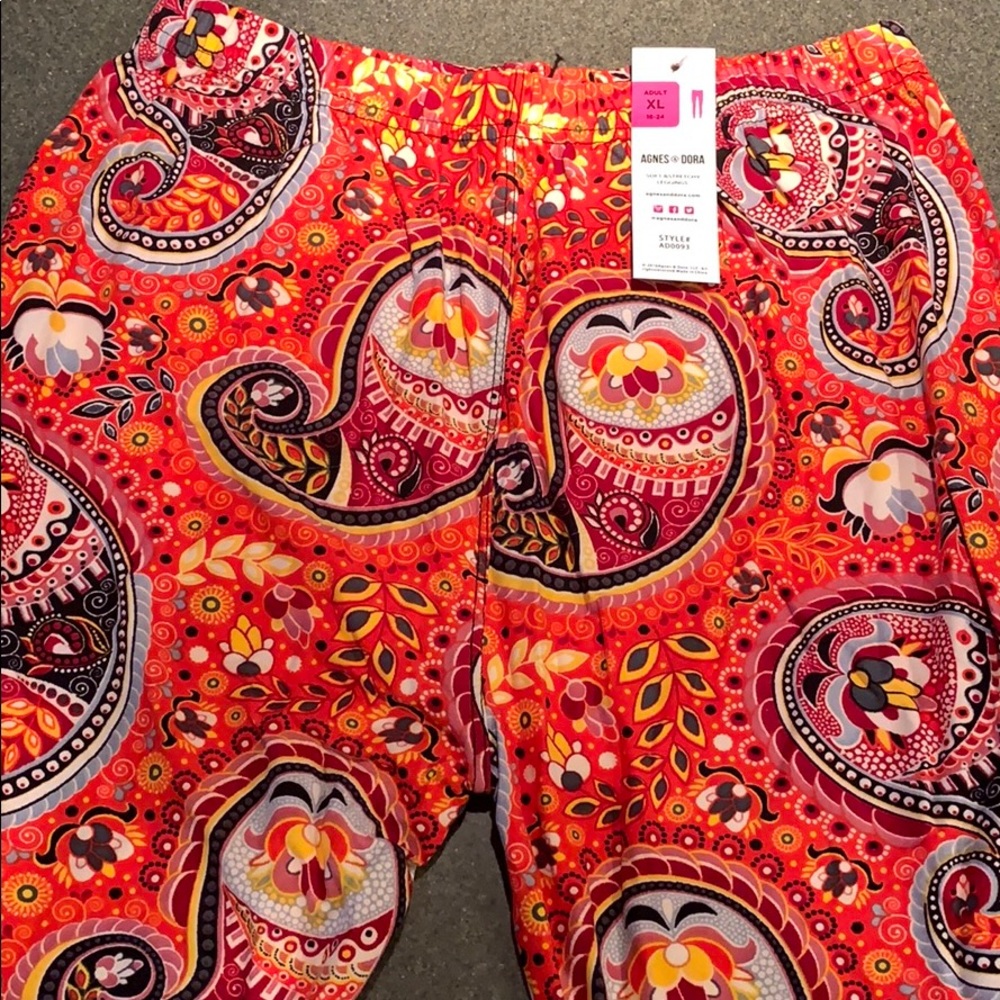 🔥NEW🔥 Agnes and Dora Leggings XL
